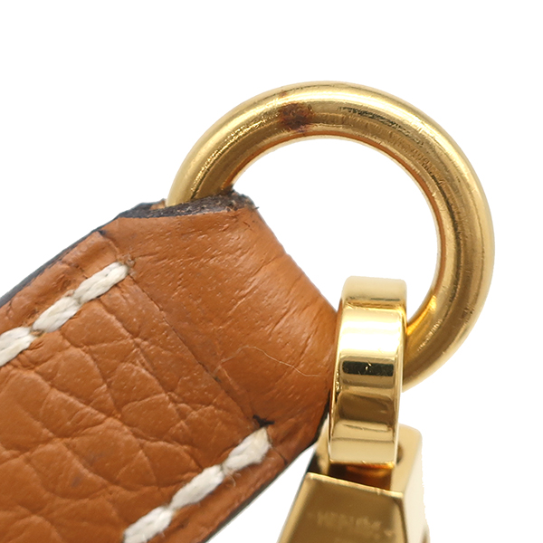 Kelly 28 Inside Stitch - 18