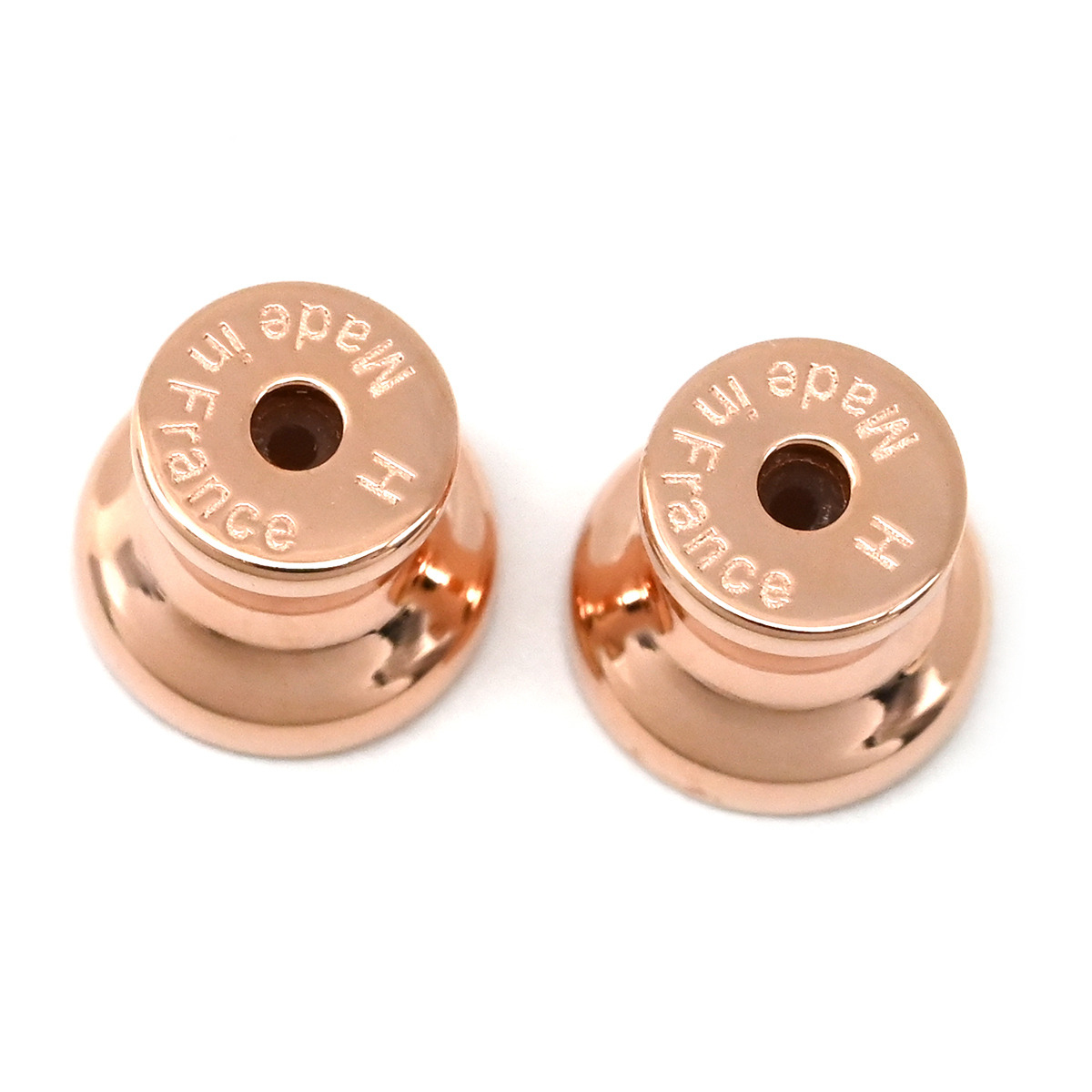 流行灰 H 迷你耳环 - 6