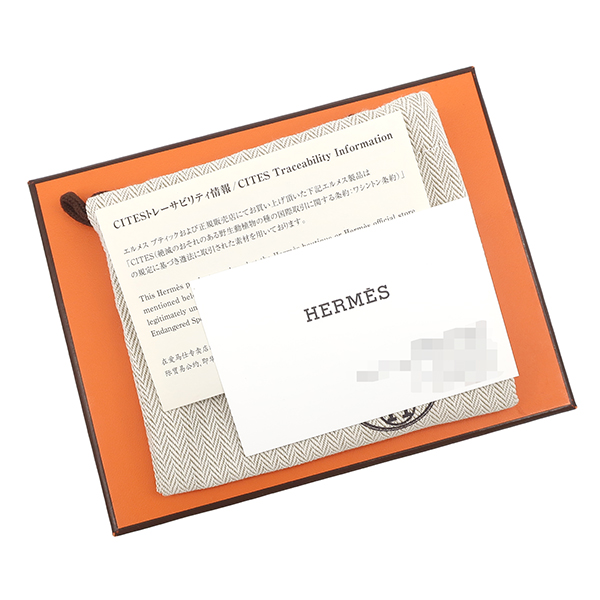Constance Slim Wallet - 17