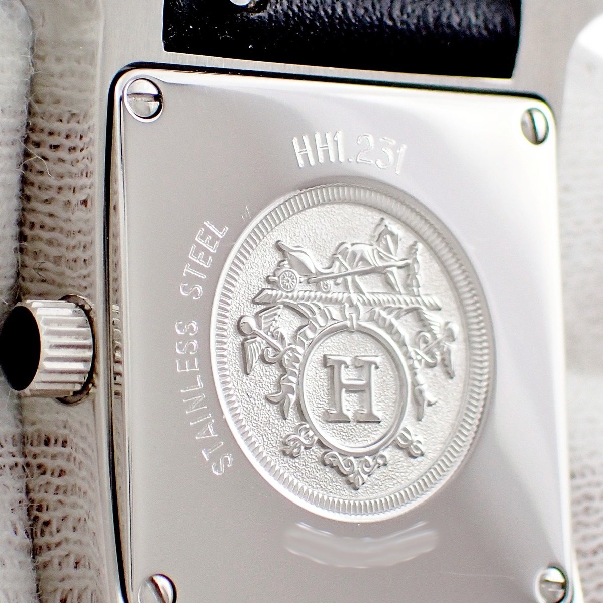 Hウォッチ PM - 6
