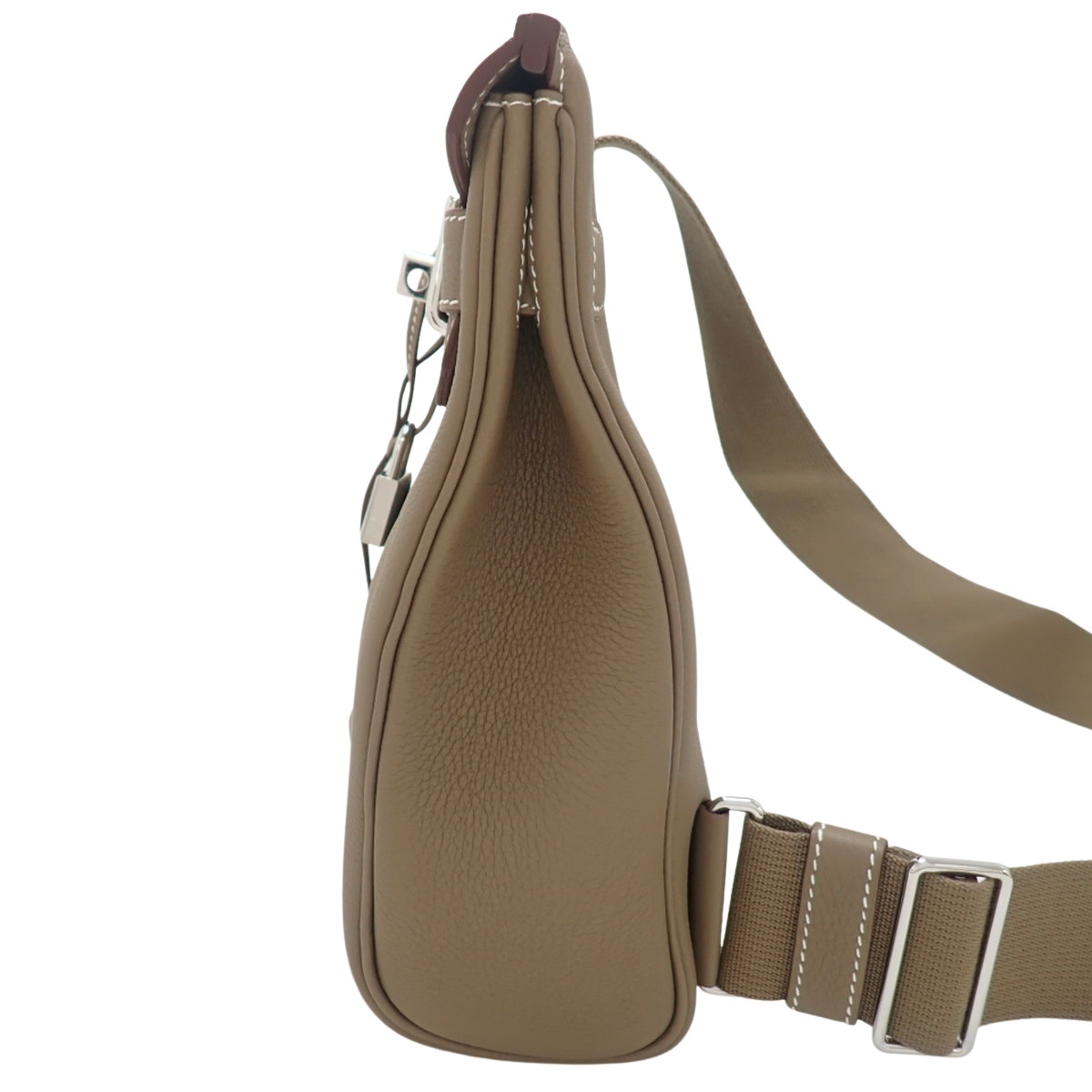 ケリーアッカドPM - 3