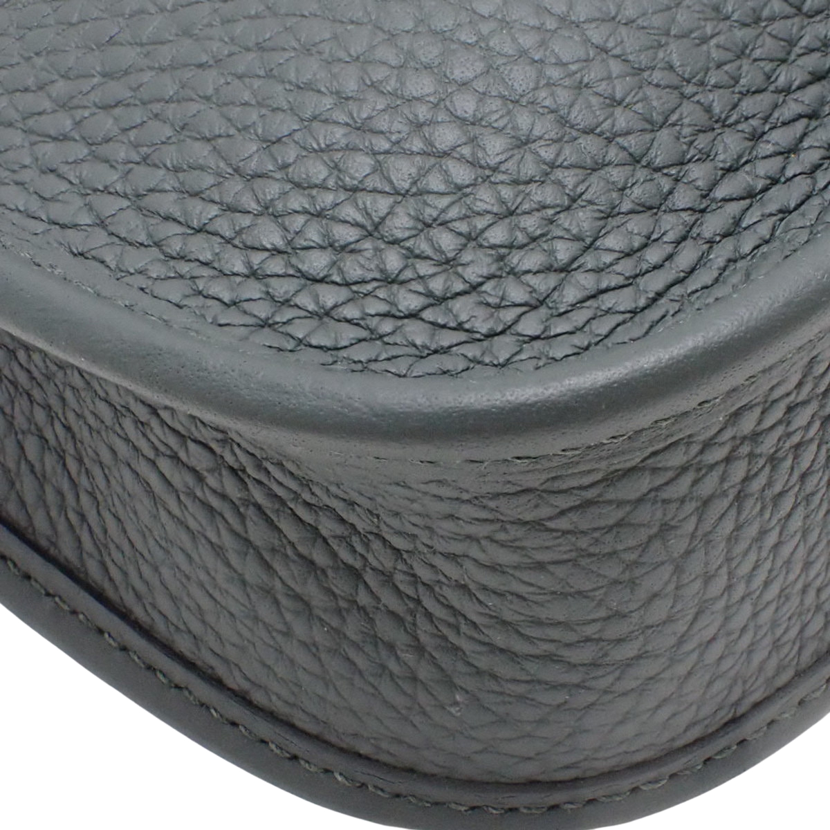 Evelyn Amazon TPM - 6