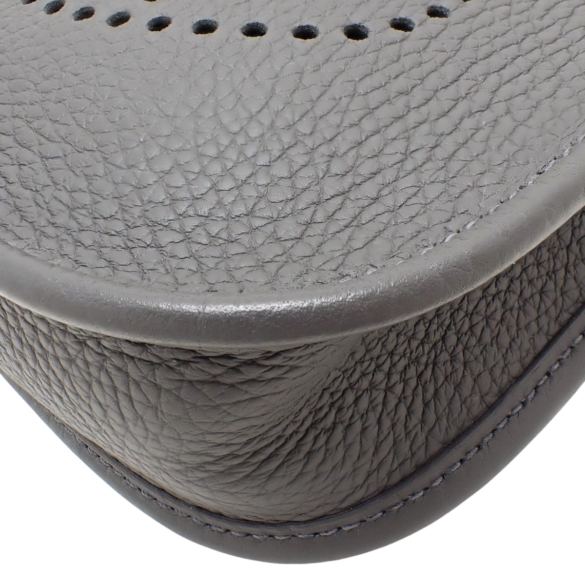 Evelyn Amazon TPM - 6